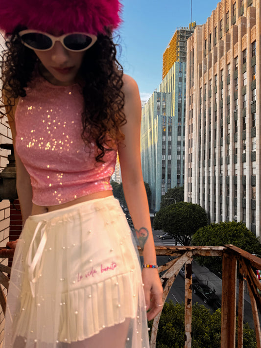 Embroidered mini butter silky skirt ✨